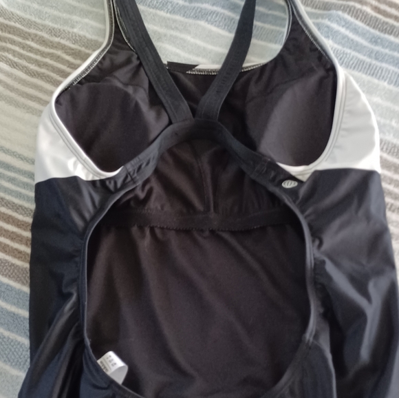 Womens Adidas 3 Bars Swim Racing Bathing Suit Size 12 NWTBlack and White built - Picture 5 of 7